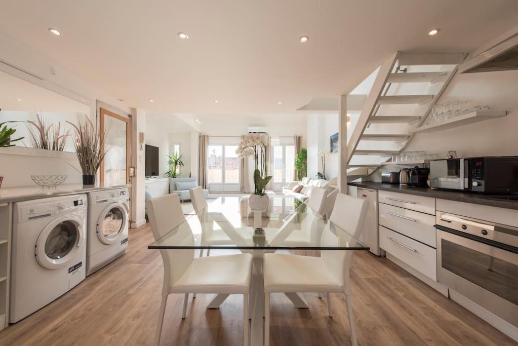 Duplex Plein Centre, Zone Pietonne, 2 Apartamento *