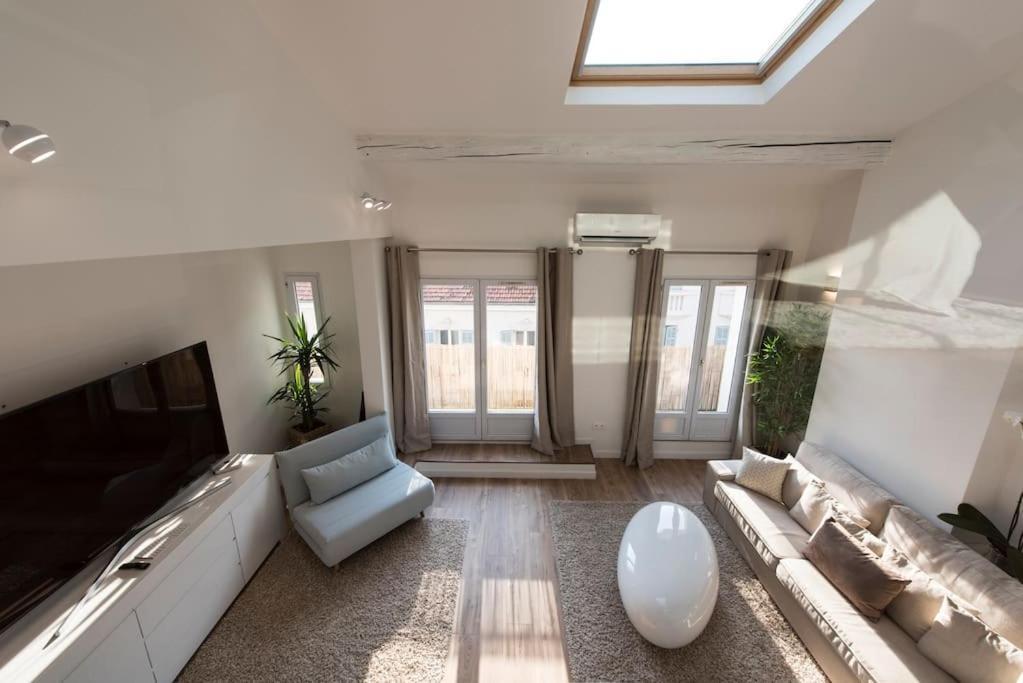 Duplex Plein Centre, Zone Pietonne, 2 Apartamento *